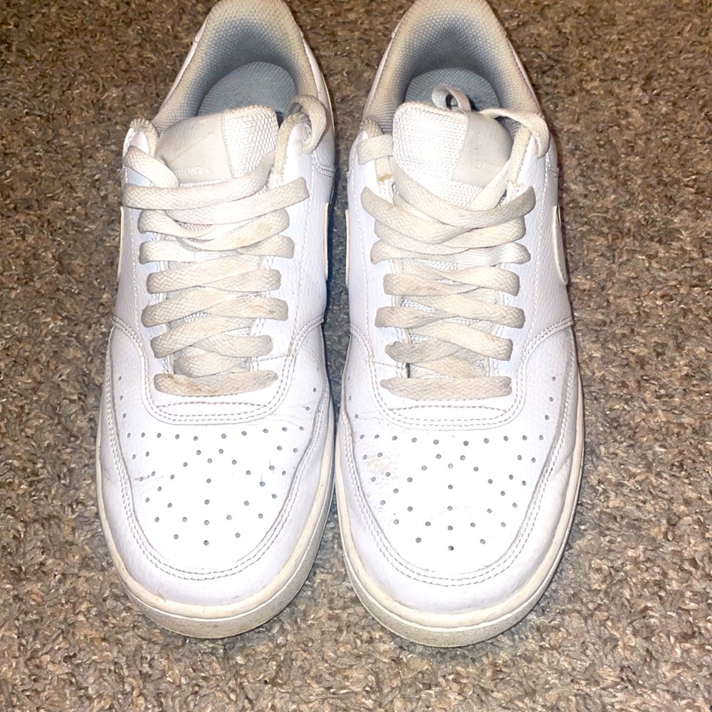 Nike all white low top. Amazing condition.